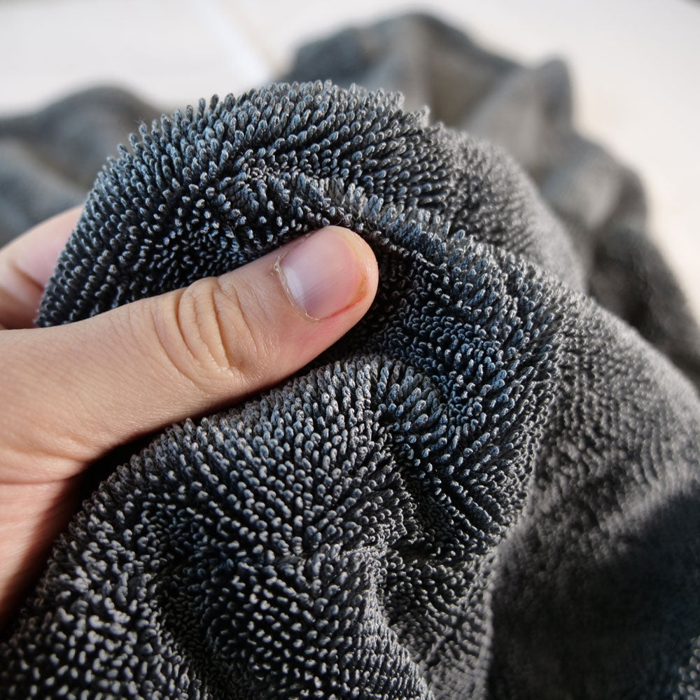 Blackline Twisted-Loop Drying Towel